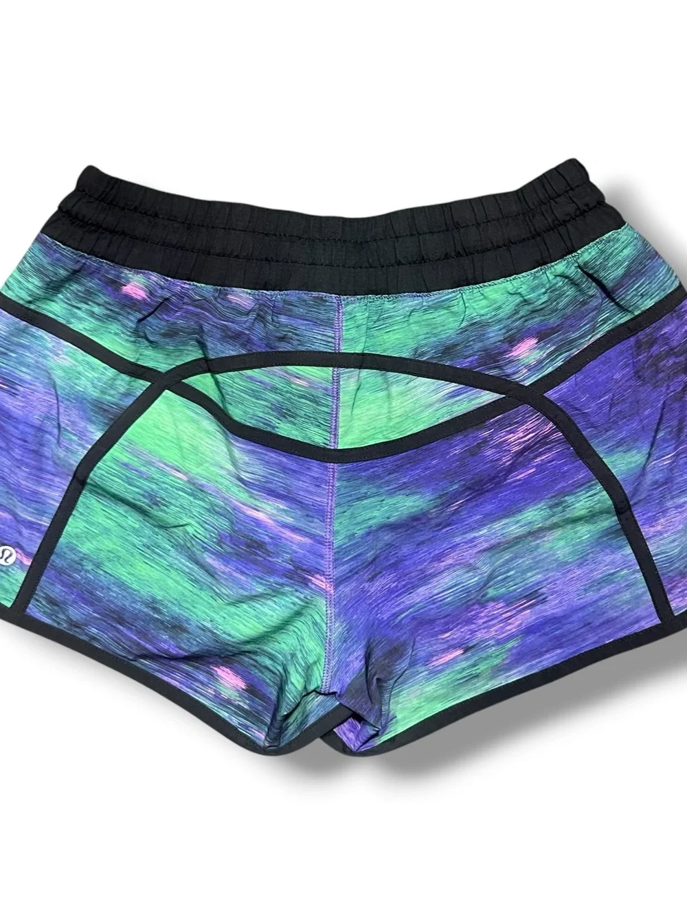 Lululemon Tracker Short III *4-way Stretch Rio Nights Multi / Black Size 8